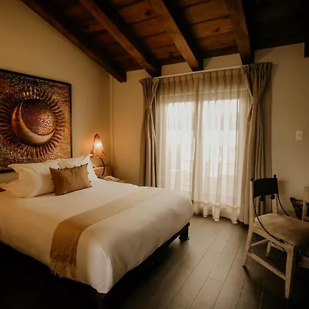 Plaza Gallery Hotel Boutique-2